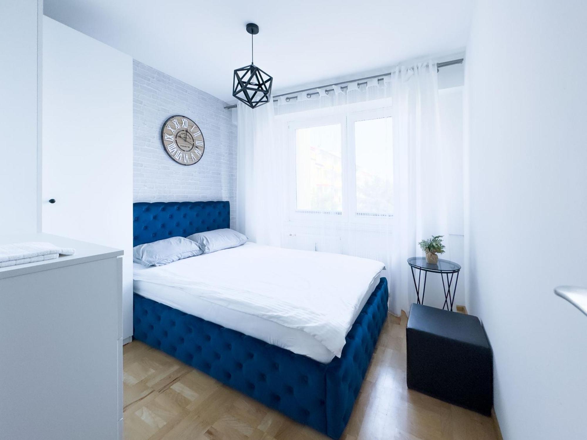 4 Pokojowy Apartament Posada Санок Екстериор снимка